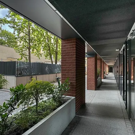 Apartment Klimatyzowane W Samym Centrum Poznania - Plac Wolnosci By Renters